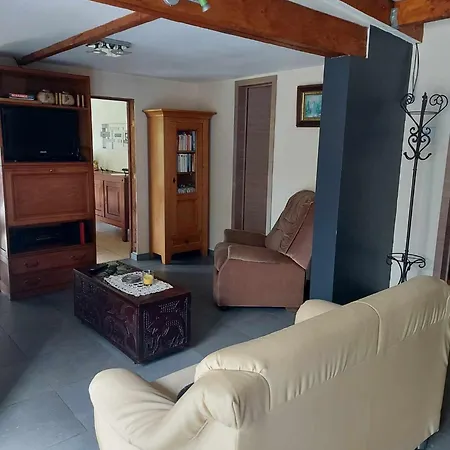 Au Calme Chalet Manhay